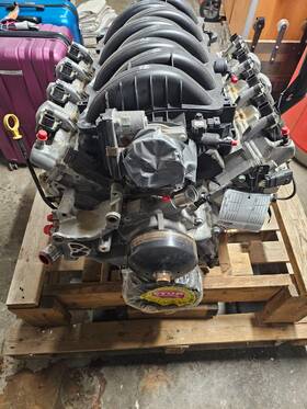 Chevrolet 1gcrybef6k228060 5.3 Liter Chevy Engine Complete 1500 Miles
