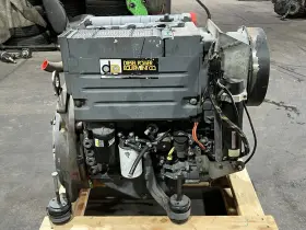F3l-1011f Deutz F3l1011 Engine 1011 3 Cylinder Diesel F3l1011f F3l 2100 Rpm