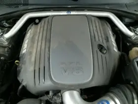 351.ch2r11 Dodge Charger 2011 Engine Cover 104868251