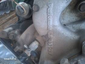 Ford 12334 Engine