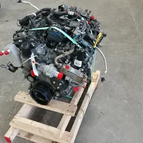 300-10584 Ford Engine / Motor For Bronco 2.7l At Runs Nice Less Turbos 33k