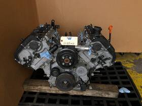 Genesis Ju102593 2017-2021 G90 5.0l V8 Rwd Engine Motor Long Block Oem 26k Miles