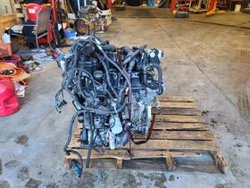 Gmc 12678022 13-17 Acadia Traverse 3.6l Fwd Engine Motor Tested Oem Warranty 65k Miles