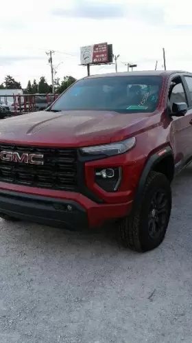 300.gm9423 Gmc Canyon 2023 Engine