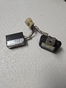 E1t13775 Mazda 981-1 Rotary Rx7 Fc3s Fbcd Fuel Cut Boost Controller Device With Pressure Sensor
