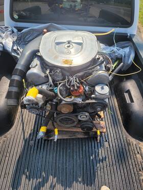 Mercedes-benz 1170111401 M117 Engine And Tansmission