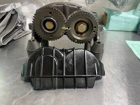 Mercedes-benz 2740303300 15-22 M264 2.0l Engine Balance Shaft Gear Oem 2740340020