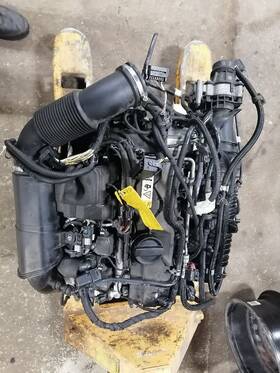 Mini Cooper 300.co1d19 Clubman 2019 Engine 1464651