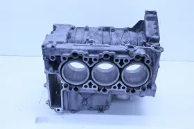 9961011460r-24095 Porsche 1999-2001 911 996 3.4 Engine Cylinder Case Block 4-6