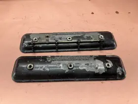 Ue32379 Rolls-royce Silver Spirit 1986 6.8l V8 Engine Valve Cover Pair Oem 71k Miles