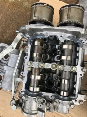 Su003-04958 Scion 2013 Frs Cylinder Head Assembly Both Sides