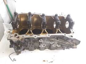 Toyota 300.to1n10 Engine Block For Prius 2010 Oem