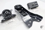 Subaru EN07 KS4 KV4 Sambar 4WD Engine And Mission Mount 3PIECE Set Genuine New. Price: $181.64.