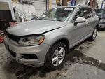 Engine Gasoline 3.0L Vin 5TH Digit Hybrid Fits 11-12 Touareg 1285032 Used. Price: $3105.00.